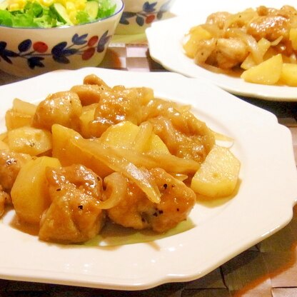 鶏肉とじゃがいもの甘辛にんにく醤油炒め